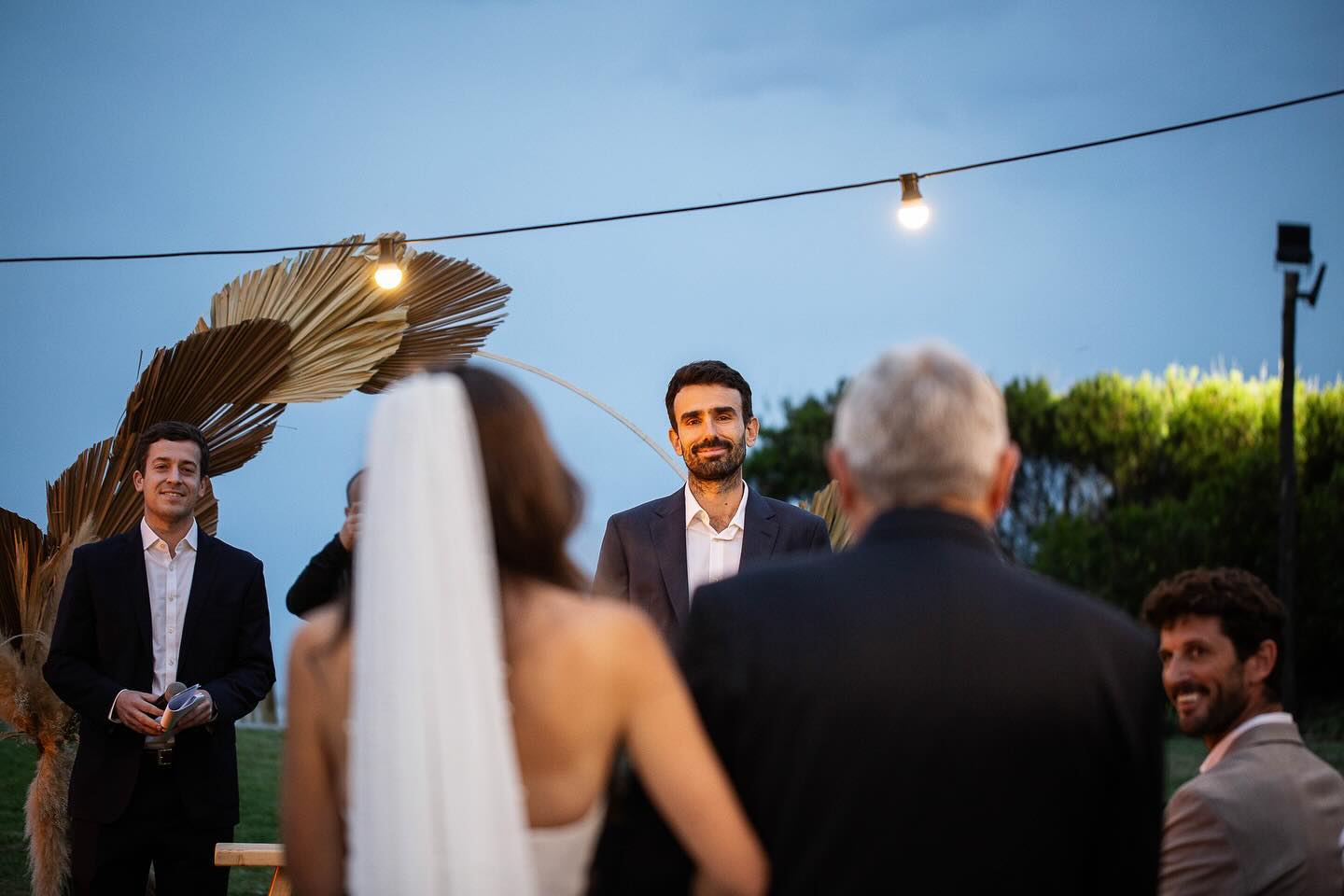 Fiestón de boda de Luji y Maxi. Fotógrafo documental Esteban Lago.